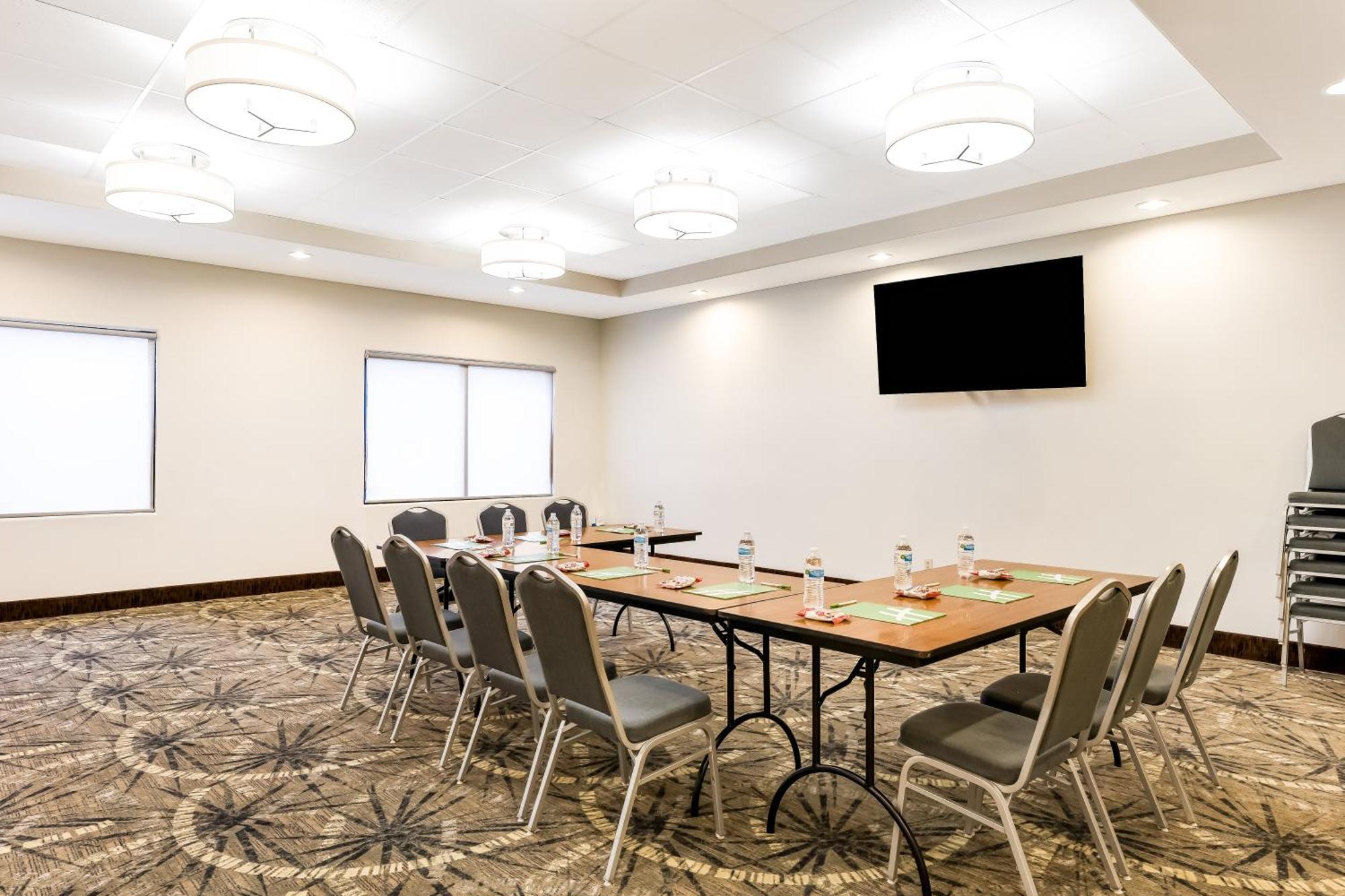 Holiday Inn - Brownsville By Ihg Экстерьер фото